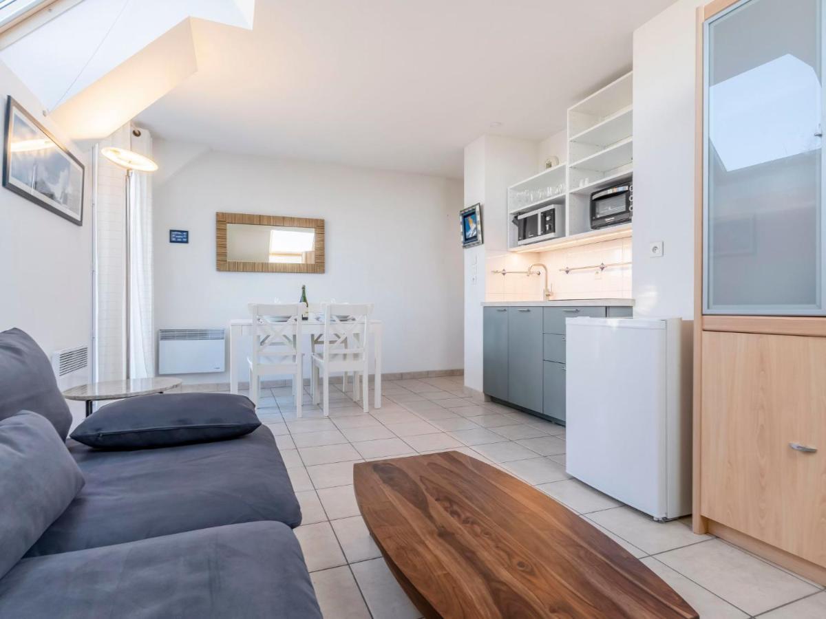 Apartment Les Marines 1 Et 2-7 By Interhome Cabourg Bagian luar foto